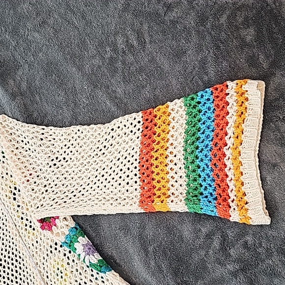 NWOT Boho crochet bell sleeve Granny squares open front sweater. Oversized S - Picture 7 of 10